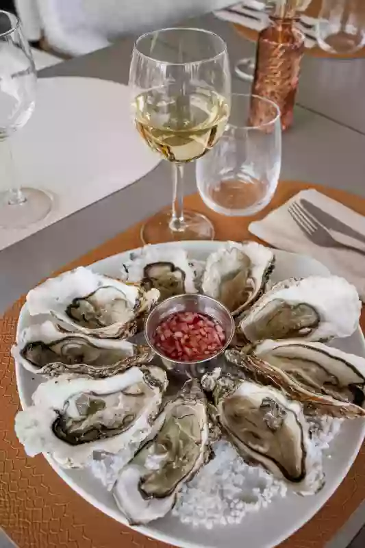 Le bar - Le Roulis - restaurant OUISTREHAM - meilleur restaurant OUISTREHAM